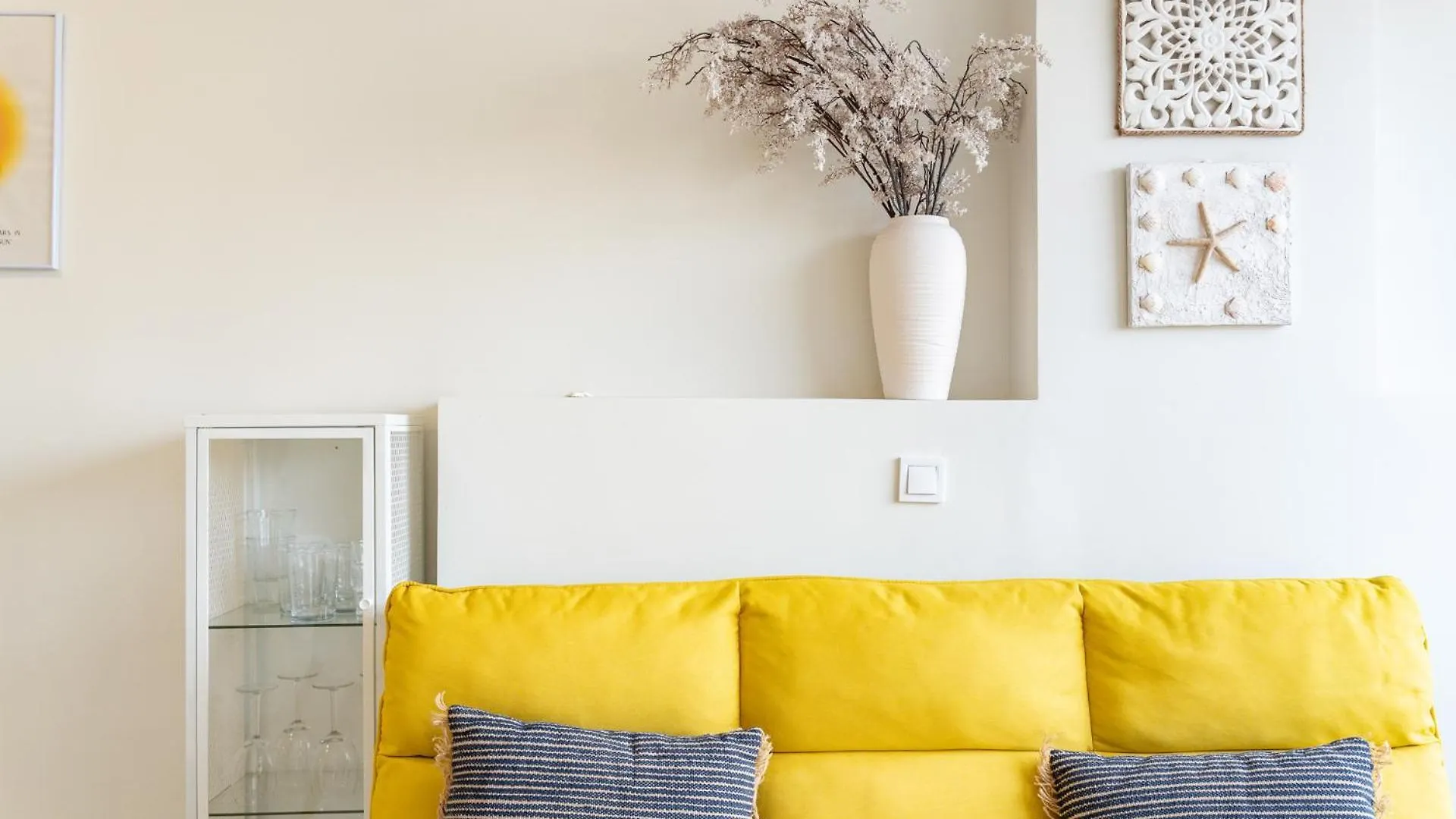 Bhost - Las Gaviotas Fuengirola 0*,  Spain